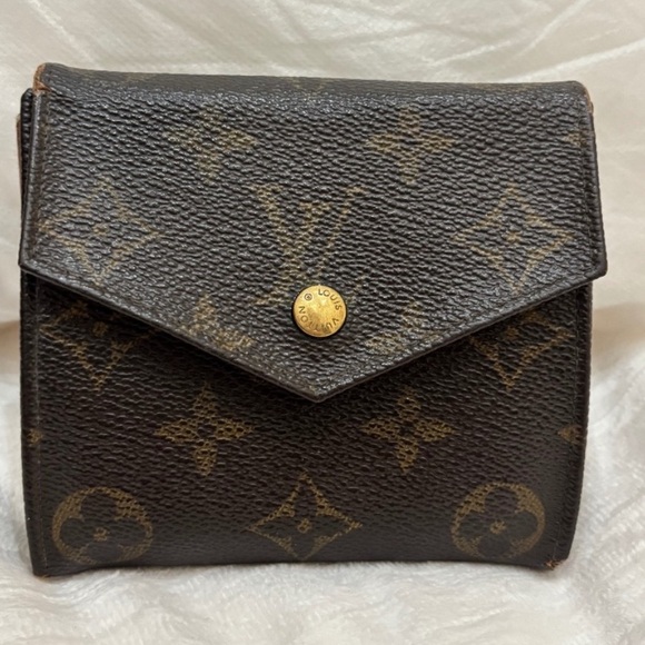 Louis Vuitton Handbags - 🤎🖤Louis Vuitton Monogram Wallet🖤🤎